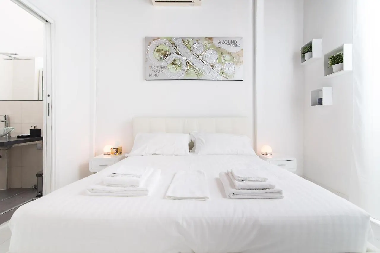 White Ostilia Guesthouse Rom 0*,  Italien